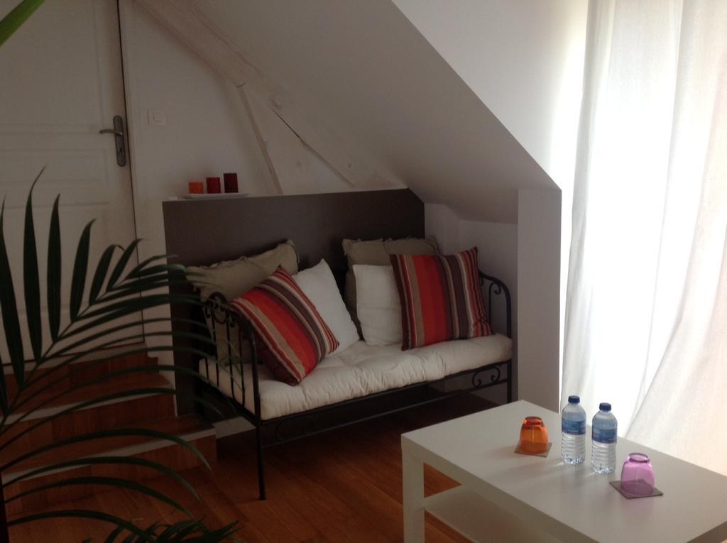B&B Loft Trotters L'Etang-la-Ville Buitenkant foto